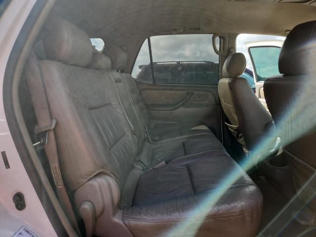 5TDZT34A95S258122 - 2005 TOYOTA SEQUOIA SR5 白色 照片 10