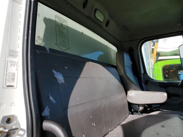 3ALACWDT4GDGV8867 - 2016 FREIGHTLINER M2 106 MEDIUM DUTY WHITE photo 10
