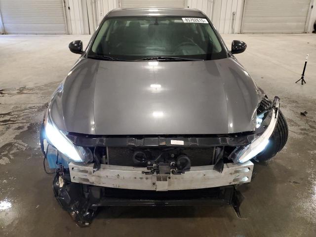 1N4BL4CW9KN320839 - 2019 NISSAN ALTIMA SR 灰色 照片 5