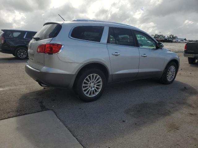 5GAER23D09J193507 - 2009 BUICK ENCLAVE CXL 银色 照片 3