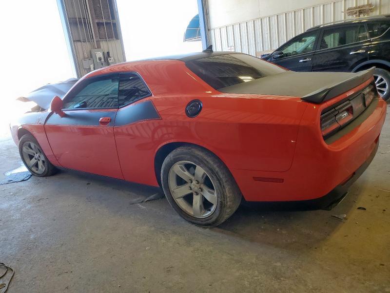 2C3CDZBT1LH188979 - 2020 DODGE CHALLENGER R/T ORANGE photo 2