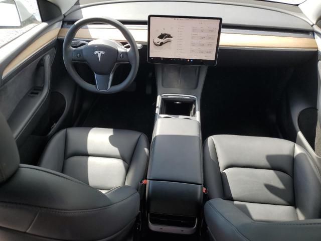 7SAYGDEE2PA051893 - 2023 TESLA MODEL Y WHITE photo 8