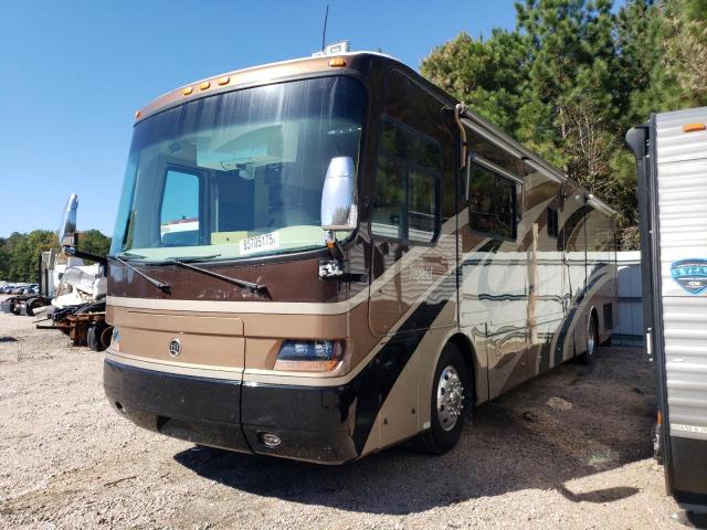 1RF13564932019697 - 2003 ROADMASTER RAIL MONOCOQUE BROWN photo 2