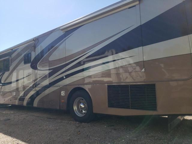 1RF13564932019697 - 2003 ROADMASTER RAIL MONOCOQUE BROWN photo 3