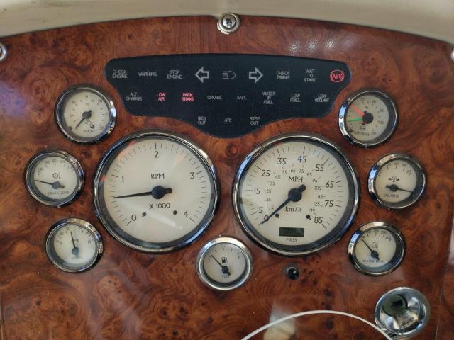 1RF13564932019697 - 2003 ROADMASTER RAIL MONOCOQUE BROWN photo 8