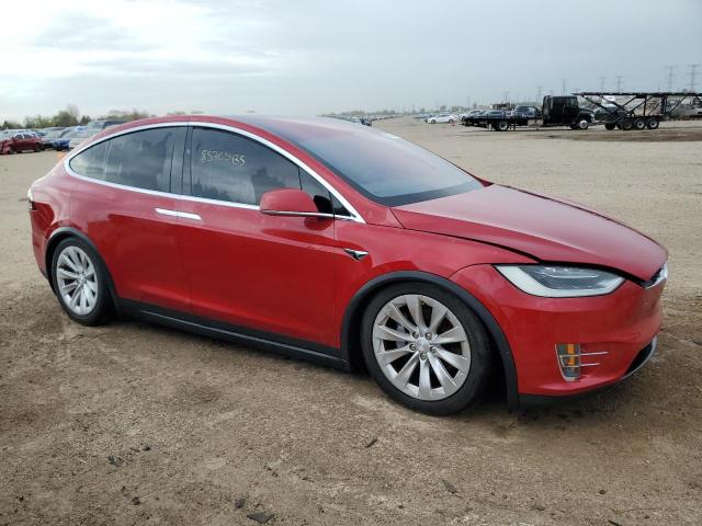 5YJXCDE25GF029299 - 2016 TESLA MODEL X RED photo 4