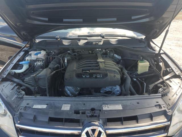 WVGEF9BP0CD011365 - 2012 VOLKSWAGEN TOUAREG V6 BLACK photo 12