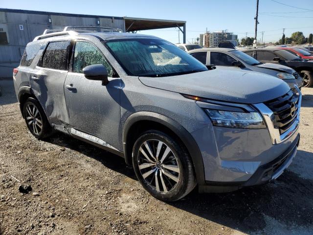 5N1DR3DG0RC290263 - 2024 NISSAN PATHFINDER PLATINUM GRAY photo 4