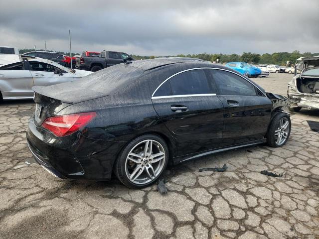 WDDSJ4EB5JN607075 - 2018 MERCEDES-BENZ CLA 250 შავი ფოტო 3