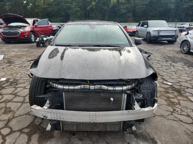 WDDSJ4EB5JN607075 - 2018 MERCEDES-BENZ CLA 250 შავი ფოტო 5