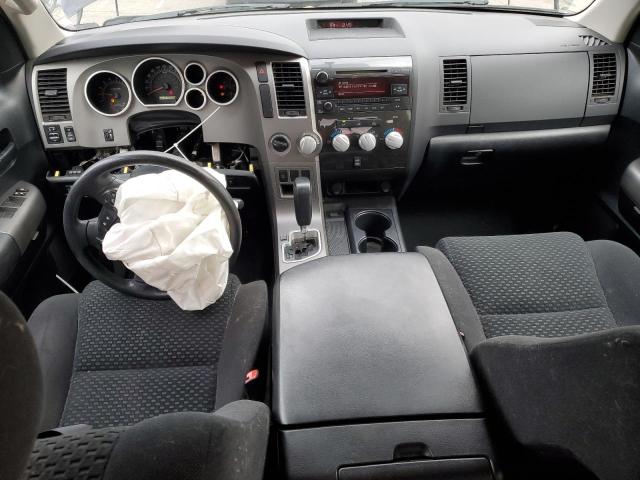 5TFUW5F18BX204682 - 2011 TOYOTA TUNDRA DOUBLE CAB SR5 BLACK photo 8