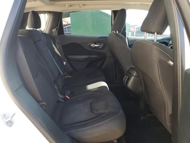 1C4PJMCS4FW787671 - 2015 JEEP CHEROKEE LATITUDE WHITE photo 11