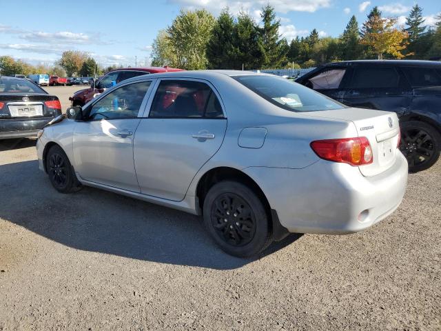 2T1BU4EE4AC253709 - 2010 TOYOTA COROLLA BASE SILVER photo 2