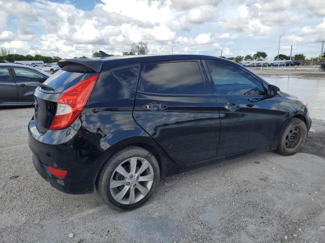 KMHCU5AE2DU061322 - 2013 HYUNDAI ACCENT GLS შავი ფოტო 3
