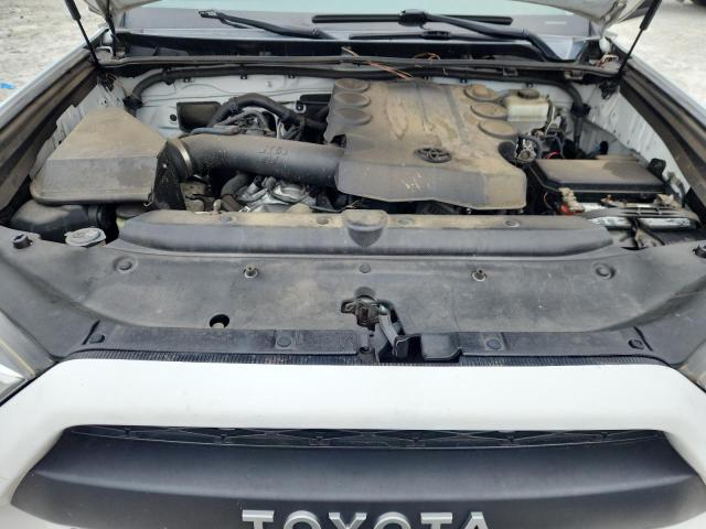 JTEBU5JR5F5218689 - 2015 TOYOTA 4RUNNER SR5/SR5 PREMIUM WHITE photo 12