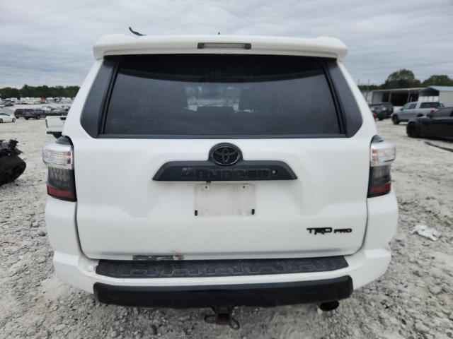 JTEBU5JR5F5218689 - 2015 TOYOTA 4RUNNER SR5/SR5 PREMIUM WHITE photo 6