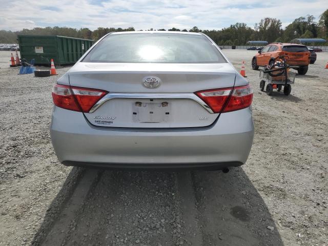4T1BF1FK9GU137653 - 2016 TOYOTA CAMRY LE SILVER photo 6