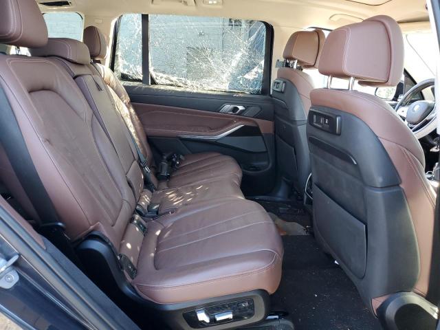 5UXCW2C59KL082793 - 2019 BMW X7 XDRIVE40I GRAY photo 11