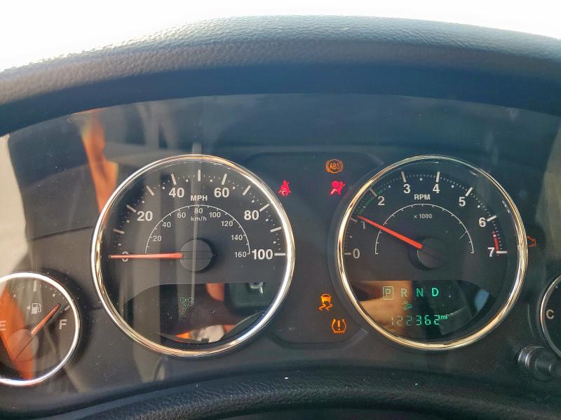 1C4BJWDG9GL130867 - 2016 JEEP WRANGLER UNLIMITED SPORT 灰色 照片 9