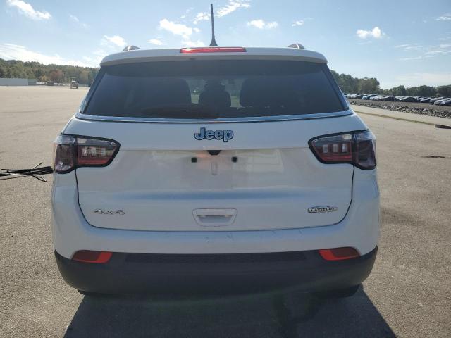 3C4NJDBN9RT118017 - 2024 JEEP COMPASS LATITUDE WHITE photo 6