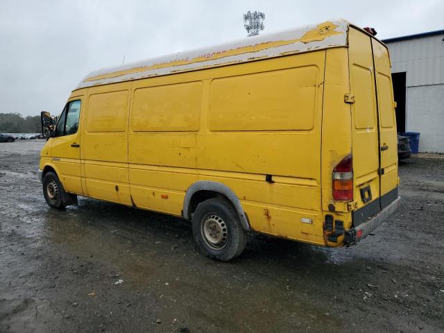 WD2YD742035555998 - 2003 DODGE SPRINTER YELLOW photo 2