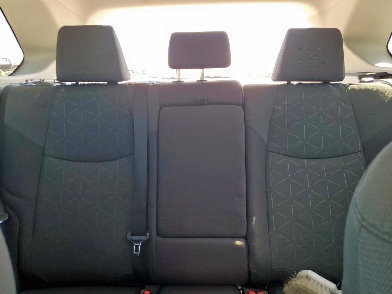 2T3W1RFVXPW270342 - 2023 TOYOTA RAV4 XLE ვერცხლისფერი ფოტო 10