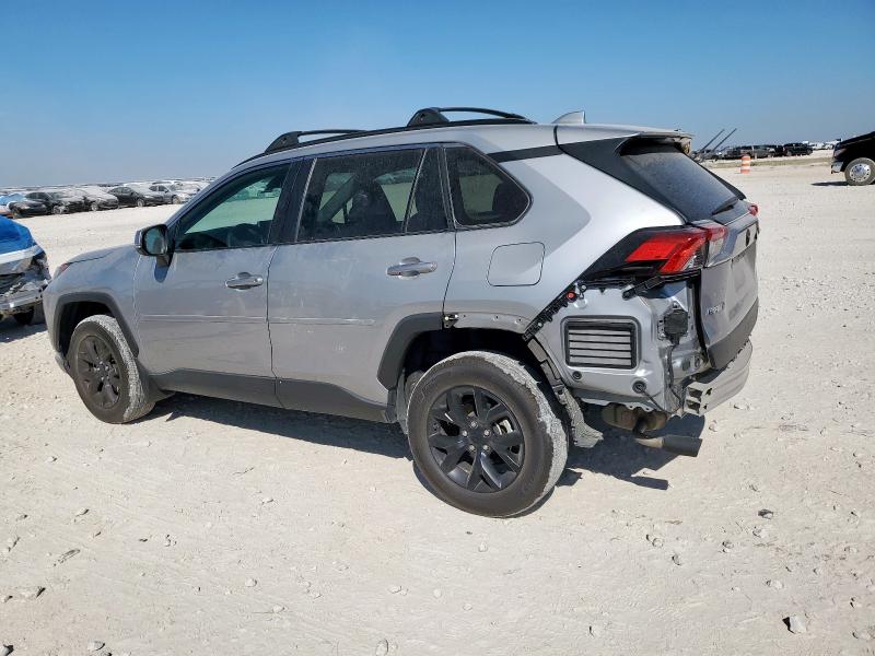 2T3W1RFVXPW270342 - 2023 TOYOTA RAV4 XLE ვერცხლისფერი ფოტო 2