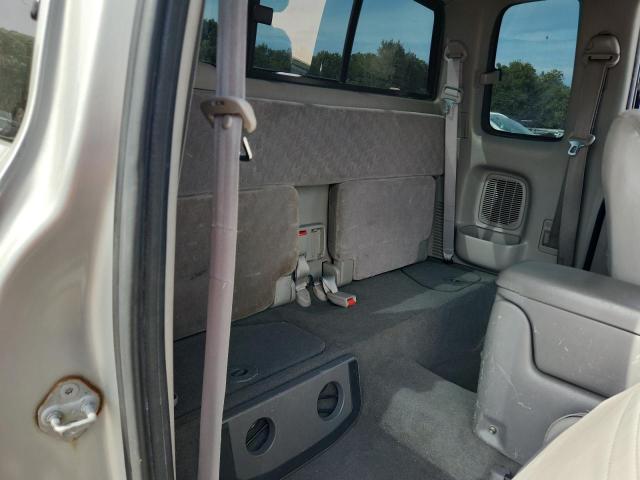 5TESN92N03Z164442 - 2003 TOYOTA TACOMA XTRACAB PRERUNNER Silber Foto 10