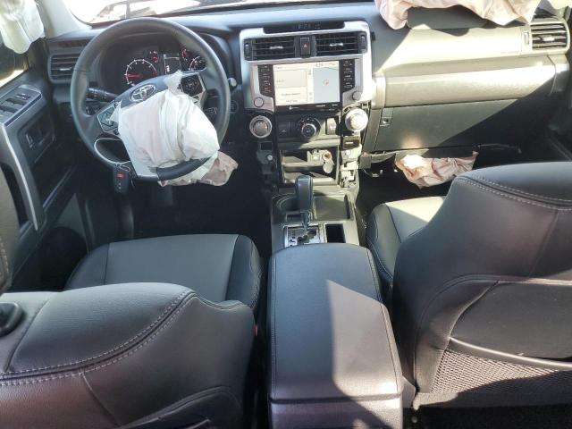 JTEFU5JR5N5251806 - 2022 TOYOTA 4RUNNER SR5 灰色 照片 8