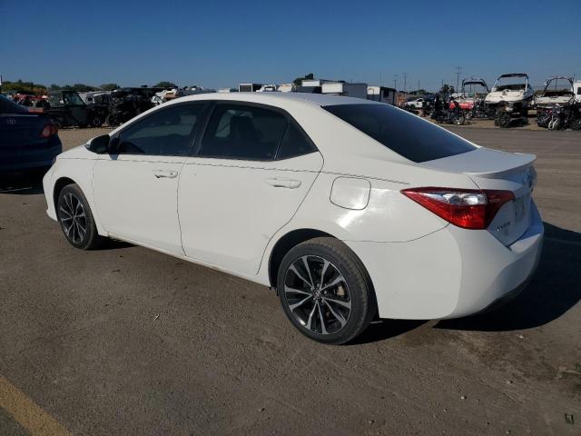 5YFBURHE8JP807584 - 2018 TOYOTA COROLLA L თეთრი ფოტო 2