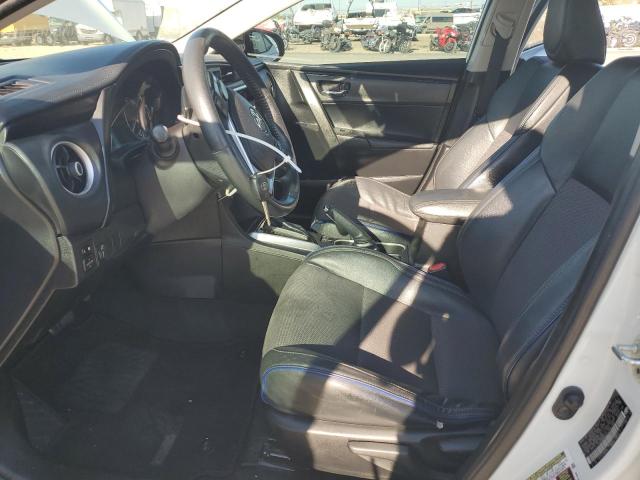 5YFBURHE8JP807584 - 2018 TOYOTA COROLLA L თეთრი ფოტო 7