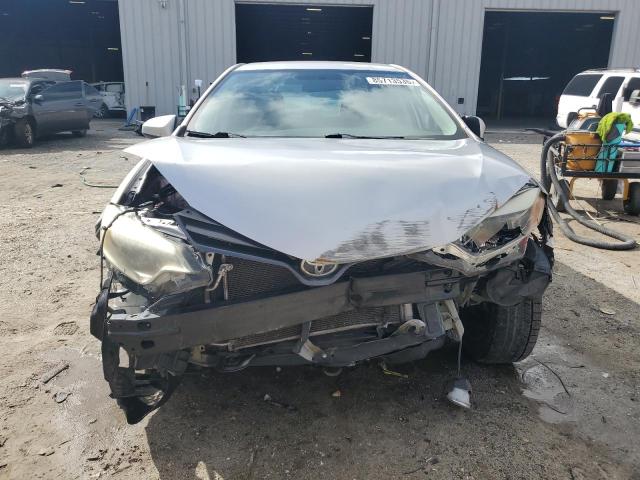 5YFBURHEXGP516657 - 2016 TOYOTA COROLLA L ვერცხლისფერი ფოტო 5