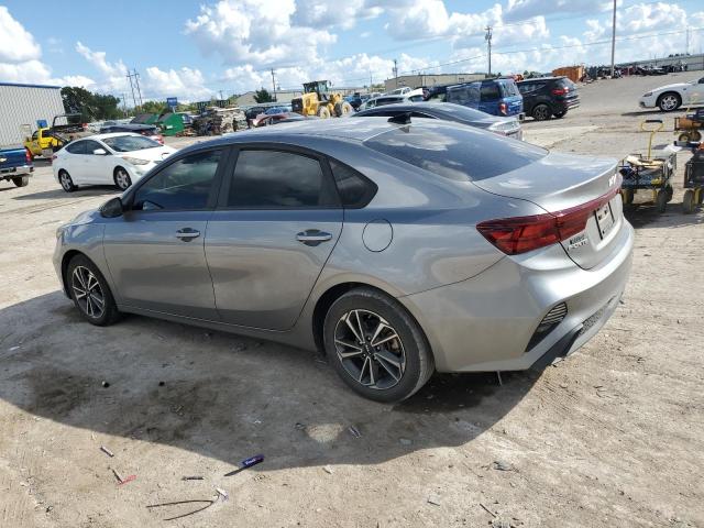 3KPF24ADXNE437287 - 2022 KIA FORTE FE 灰色 照片 2