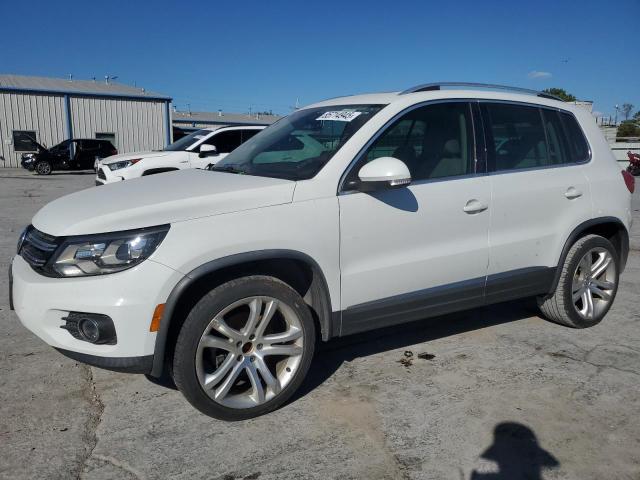 2016 VOLKSWAGEN TIGUAN S, 