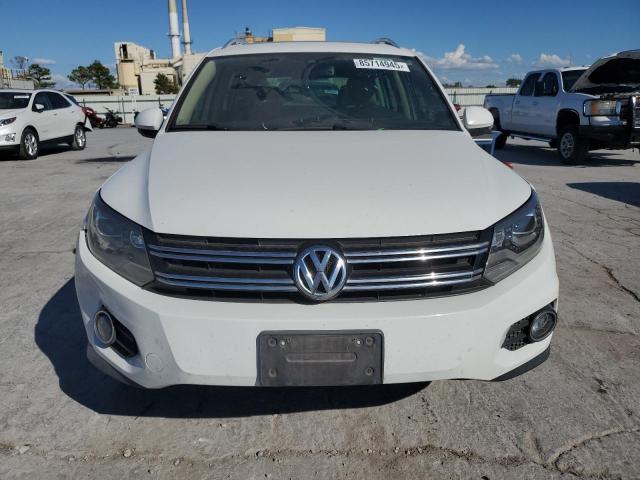 WVGAV7AX8GW577047 - 2016 VOLKSWAGEN TIGUAN S Білий фото 5