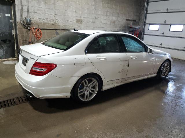 WDDGF8BB9CR208247 - 2012 MERCEDES-BENZ C 300 4MATIC WHITE photo 3