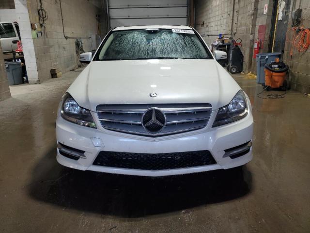 WDDGF8BB9CR208247 - 2012 MERCEDES-BENZ C 300 4MATIC WHITE photo 5