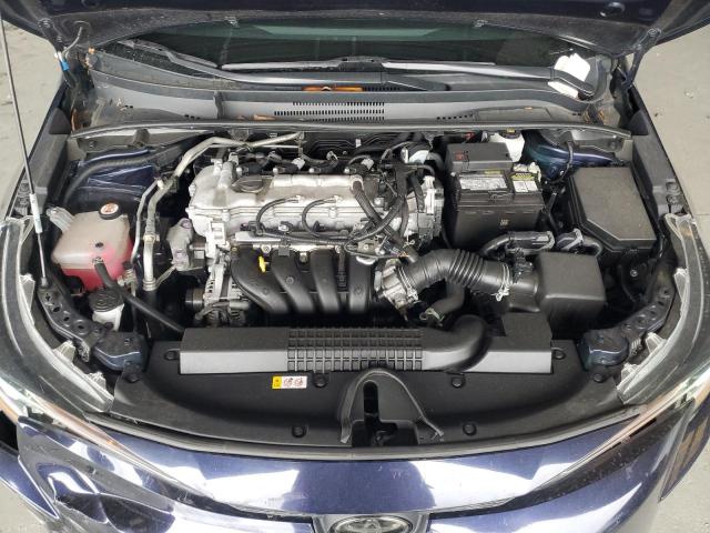 5YFEPMAE1NP276171 - 2022 TOYOTA COROLLA LE Azul foto 11