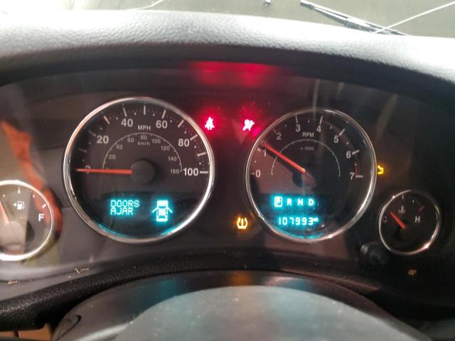 1C4BJWEG4FL547665 - 2015 JEEP WRANGLER U SAHARA GREEN photo 9