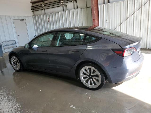 5YJ3E1EA5NF287785 - 2022 TESLA MODEL 3 GRAY photo 2