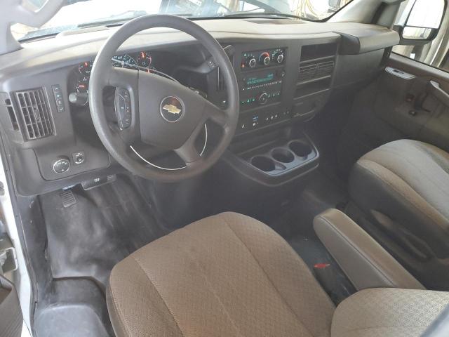 1GCZGHFG3L1158272 - 2020 CHEVROLET EXPRESS G3 WHITE photo 15