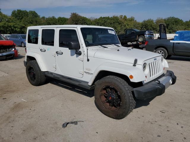 1C4HJWEG2DL537837 - 2013 JEEP WRANGLER U SAHARA Beyaz fotoğraf 4