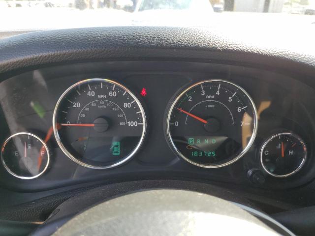 1C4HJWEG2DL537837 - 2013 JEEP WRANGLER U SAHARA Beyaz fotoğraf 9