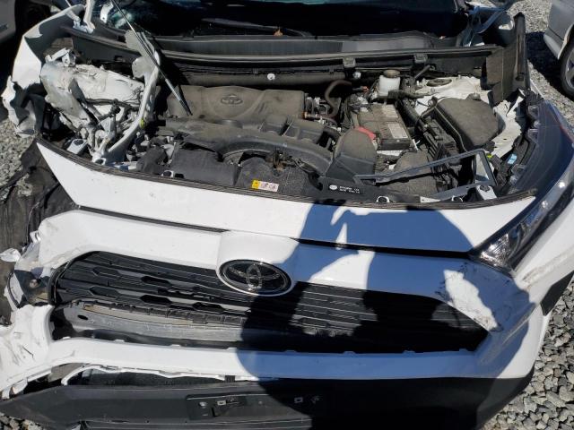 2T3G1RFV1NC315512 - 2022 TOYOTA RAV4 LE 白色 照片 12