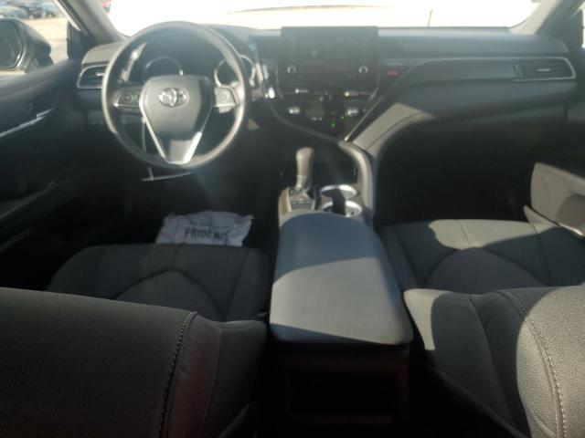 4T1C11AK2NU711212 - 2022 TOYOTA CAMRY LE 白色 照片 8