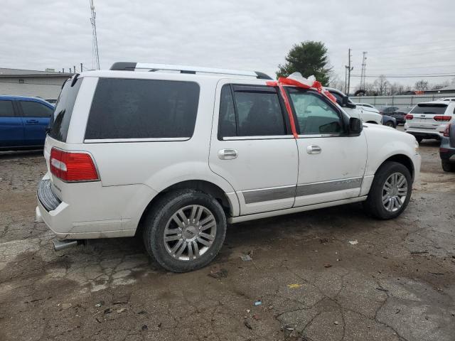 5LMFU28599EJ00259 - 2009 LINCOLN NAVIGATOR WHITE photo 3