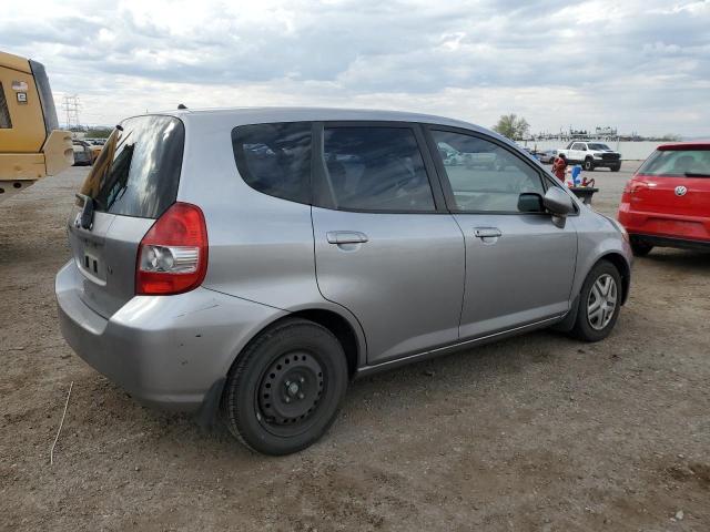 JHMGD38498S026252 - 2008 HONDA FIT SILVER photo 3