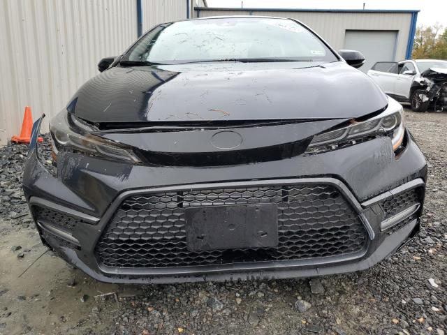 JTDS4RCE2LJ018023 - 2020 TOYOTA COROLLA SE BLACK photo 5