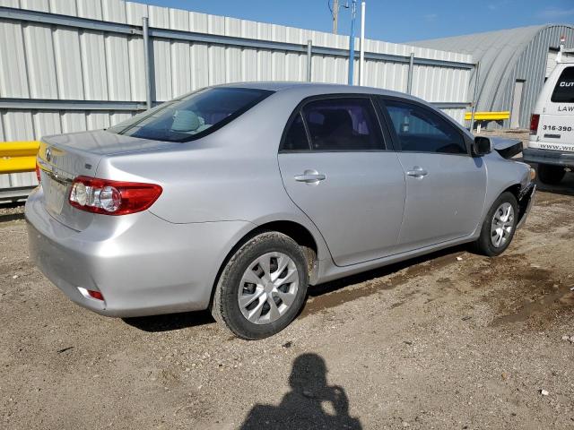 2T1BU4EE5BC631506 - 2011 TOYOTA COROLLA BASE SILVER photo 3