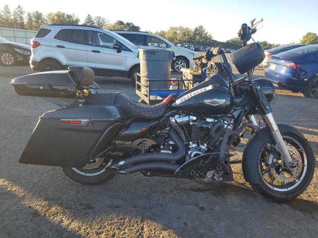 2017 HARLEY-DAVIDSON FLHR ROAD KING, 